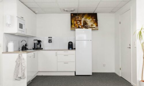 lokalbild 8 - Kontor på Tryckarevägen 8