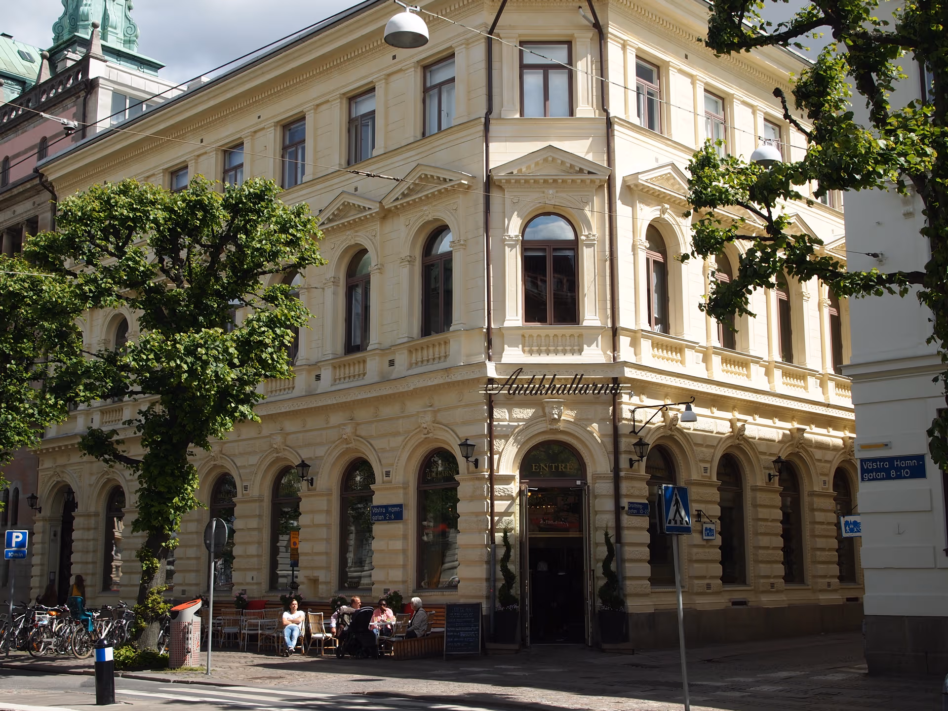 Välkommen till Västra Hamngatan 6! bild 1