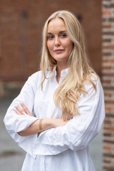 Olivia W Larsson