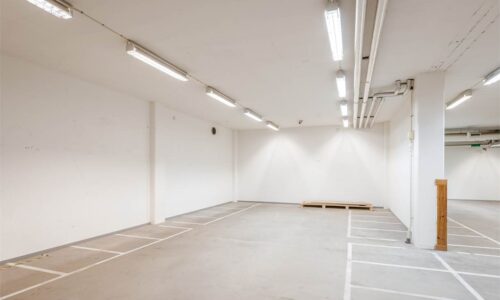 lokalbild 1 - Lager med kontor på Järnbrotts prästväg 2