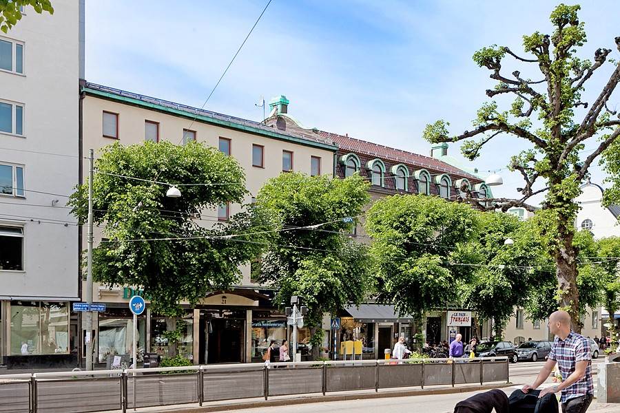 Vindskontor med karaktär och öppna ytor i centrala Göteborg bild 1