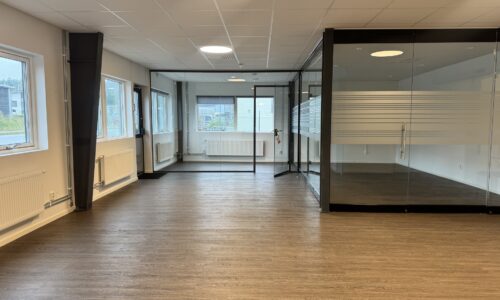 lokalbild 5 - Kontor med lager på Processvägen 2